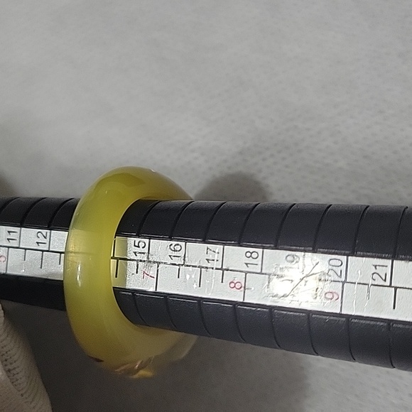 LOUIS VUITTON RESIN INCLUSION RING EUC - Picture 6 of 9